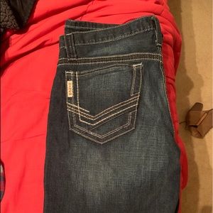 Cinch jeans